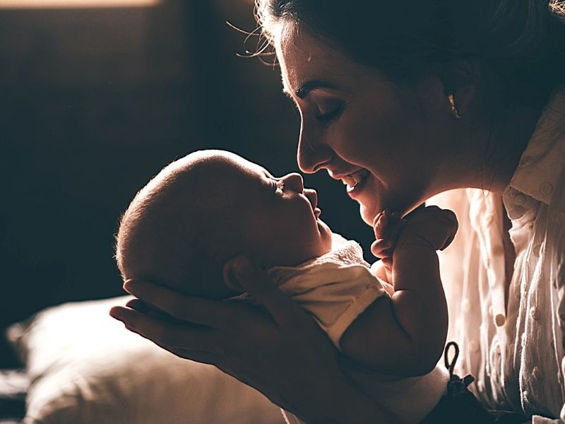 Danza in fascia i benefici per la mamma